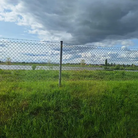 Overnachten In De Kroeg Appartement Oijen